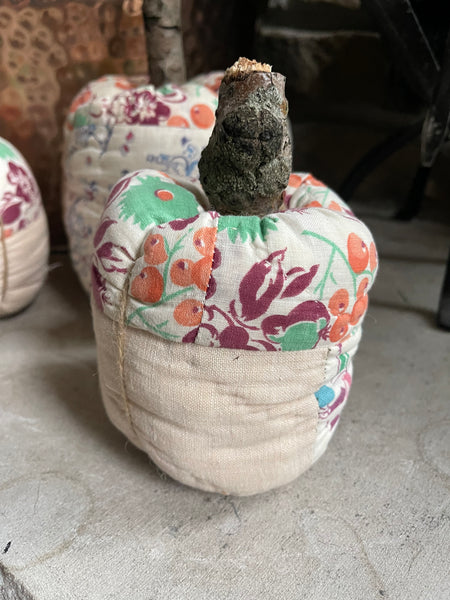 Vintage Quilt Pumpkins