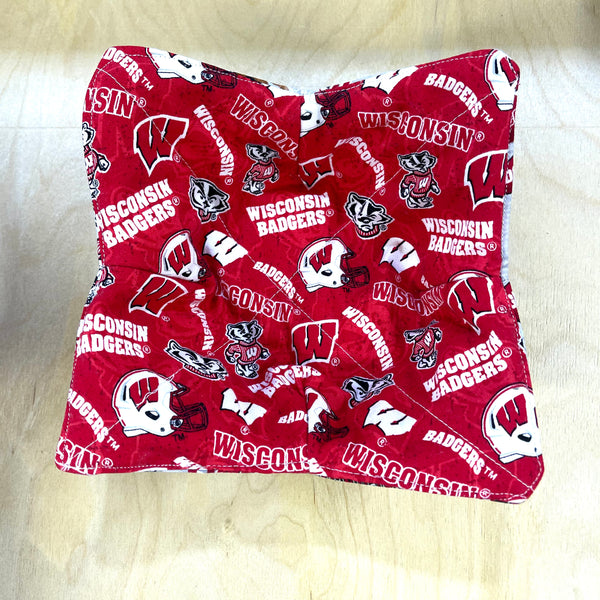 2 Sides Wisconsin Badgers Bowl Cozy - 100% Microwave Safe